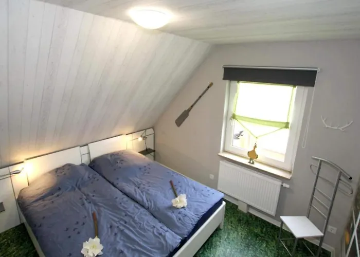 Doppelhaushaelfte Friesenglueck Mit Sauna 多纳莫塞尔